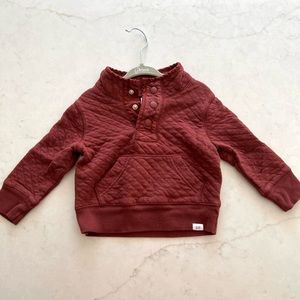 { Gap Quilted Pullover }